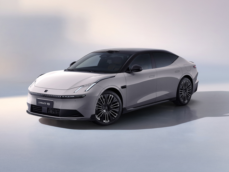 Lynk Co 10