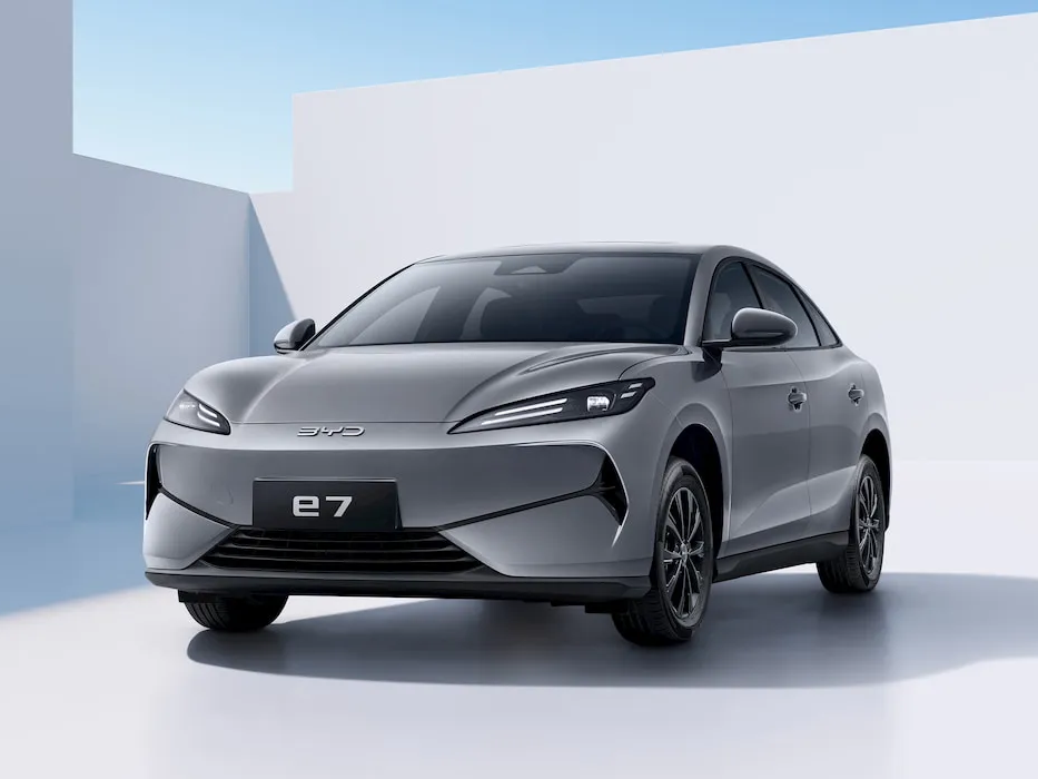 Byd E7