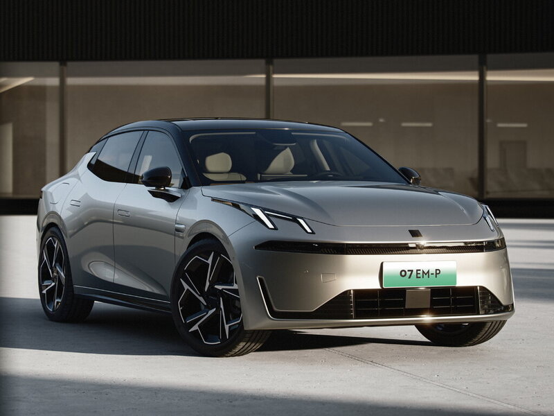 Lynk Co 07